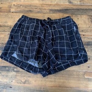 Brandy Melville flowy shorts